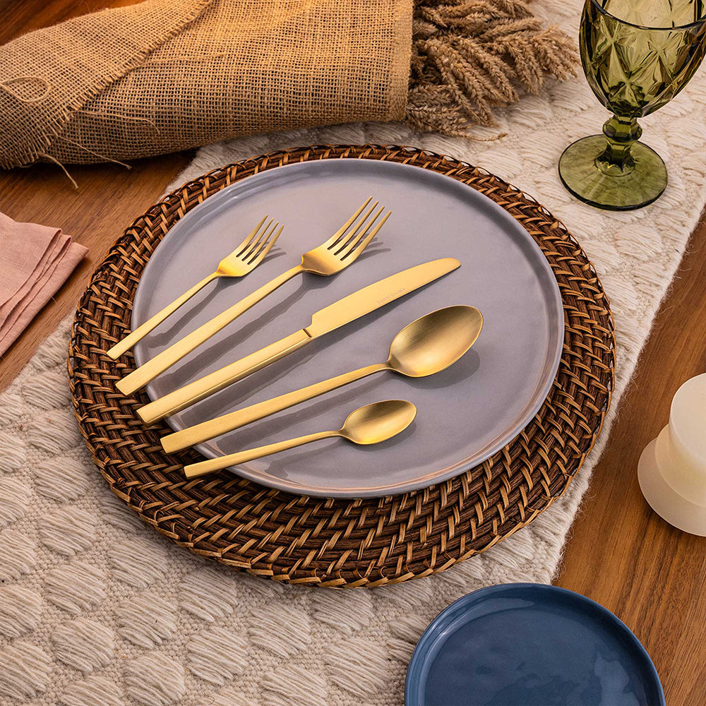 Set de Cubiertos Monix Acero Inoxidable Dorado- 5 pzs